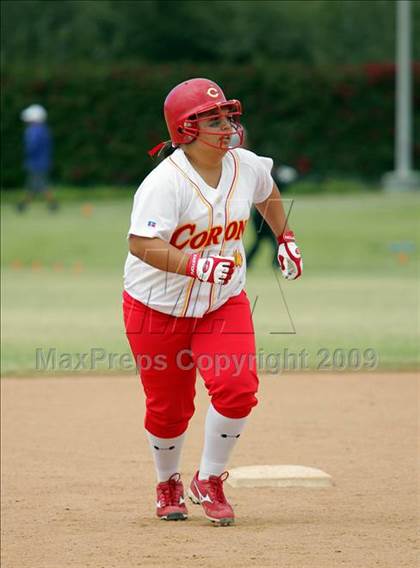 Thumbnail 2 in Corona vs. Norwalk photogallery.