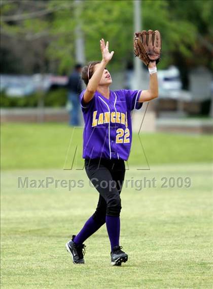 Thumbnail 1 in Corona vs. Norwalk photogallery.