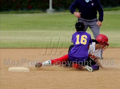 Thumbnail 3 in Corona vs. Norwalk photogallery.