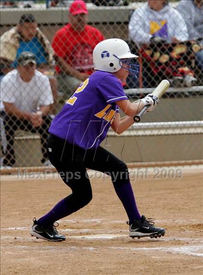 Thumbnail 3 in Corona vs. Norwalk photogallery.