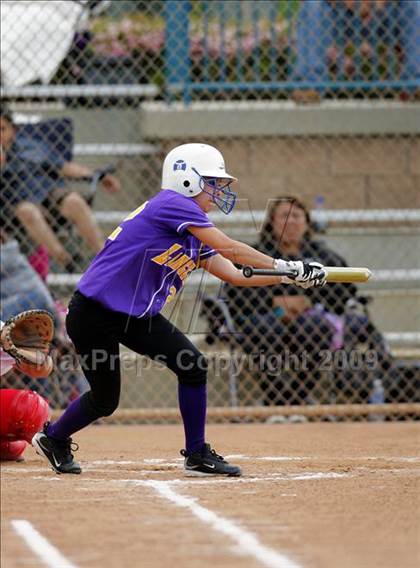 Thumbnail 2 in Corona vs. Norwalk photogallery.