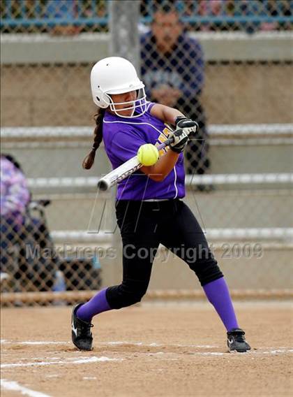 Thumbnail 2 in Corona vs. Norwalk photogallery.