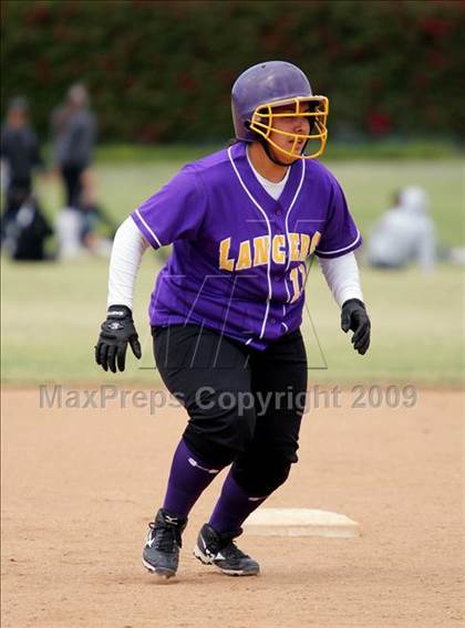 Thumbnail 2 in Corona vs. Norwalk photogallery.