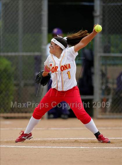 Thumbnail 3 in Corona vs. Norwalk photogallery.
