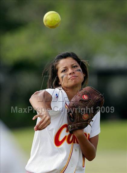 Thumbnail 3 in Corona vs. Norwalk photogallery.