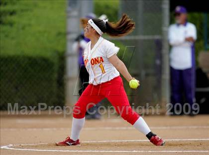 Thumbnail 3 in Corona vs. Norwalk photogallery.
