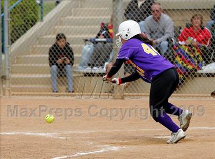 Thumbnail 3 in Corona vs. Norwalk photogallery.