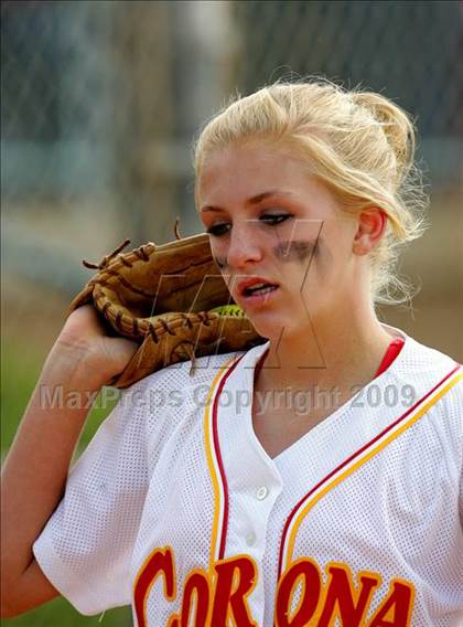 Thumbnail 1 in Corona vs. Norwalk photogallery.