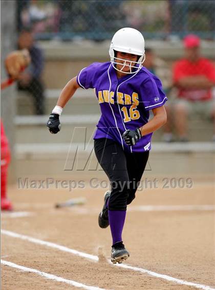 Thumbnail 3 in Corona vs. Norwalk photogallery.