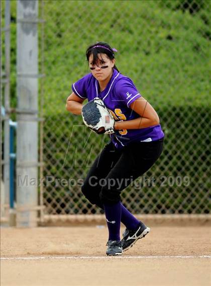 Thumbnail 1 in Corona vs. Norwalk photogallery.