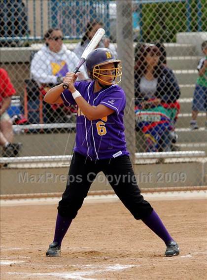 Thumbnail 2 in Corona vs. Norwalk photogallery.