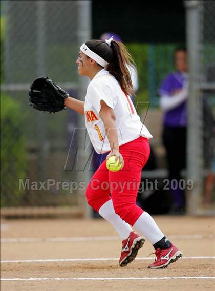 Thumbnail 1 in Corona vs. Norwalk photogallery.