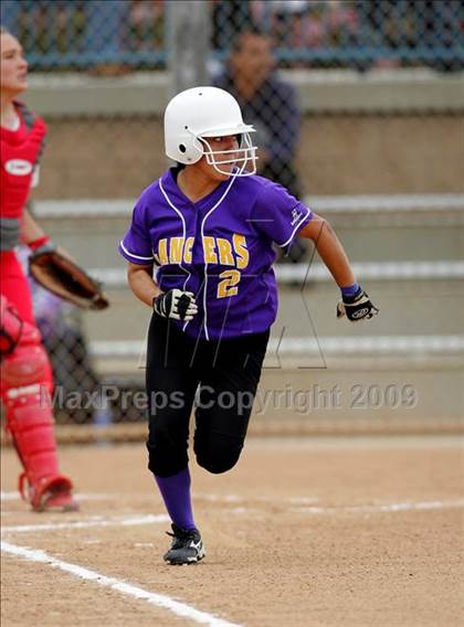 Thumbnail 3 in Corona vs. Norwalk photogallery.