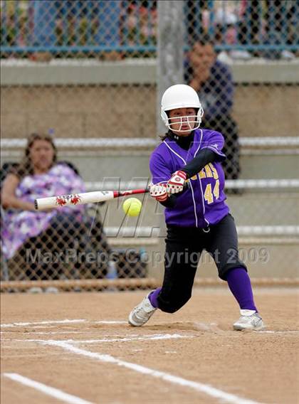 Thumbnail 3 in Corona vs. Norwalk photogallery.