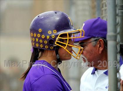 Thumbnail 1 in Corona vs. Norwalk photogallery.