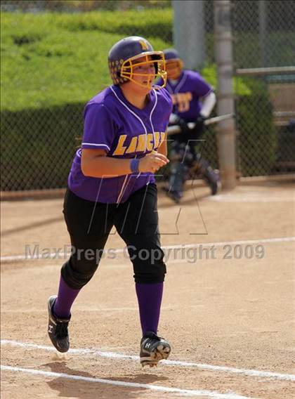 Thumbnail 1 in Corona vs. Norwalk photogallery.