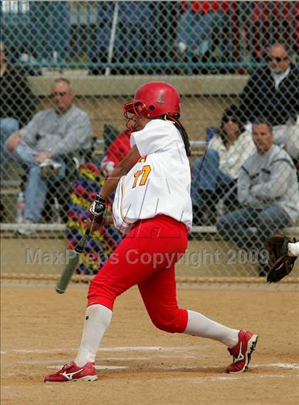Thumbnail 2 in Corona vs. Norwalk photogallery.