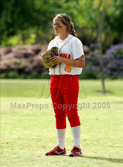 Thumbnail 2 in Corona vs. Norwalk photogallery.