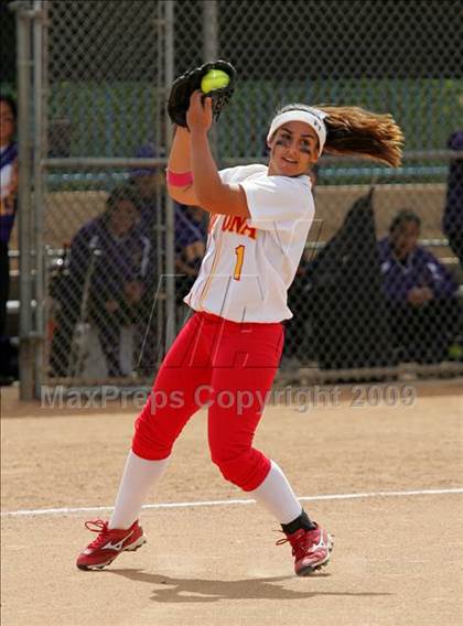 Thumbnail 2 in Corona vs. Norwalk photogallery.