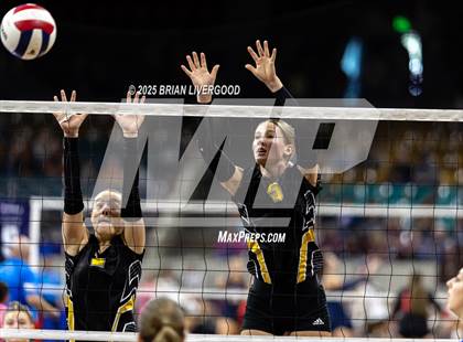 Thumbnail 1 in Prairie vs. Evangel Christian Academy (CHSAA 1A First Round) photogallery.