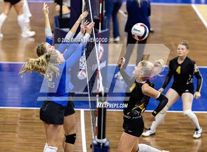 Thumbnail 1 in Prairie vs. Evangel Christian Academy (CHSAA 1A First Round) photogallery.