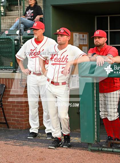 Thumbnail 2 in Cypress Woods vs. Rockwall-Heath (UIL 6A Region 2 Semifinal - Game 2) photogallery.