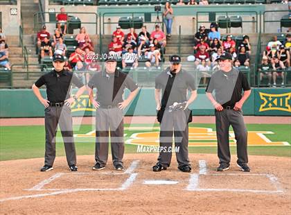 Thumbnail 3 in Cypress Woods vs. Rockwall-Heath (UIL 6A Region 2 Semifinal - Game 2) photogallery.