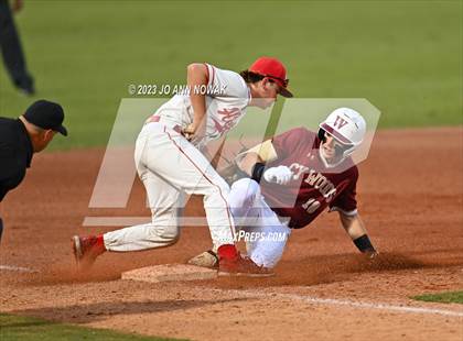 Thumbnail 2 in Cypress Woods vs. Rockwall-Heath (UIL 6A Region 2 Semifinal - Game 2) photogallery.