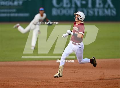 Thumbnail 2 in Cypress Woods vs. Rockwall-Heath (UIL 6A Region 2 Semifinal - Game 2) photogallery.