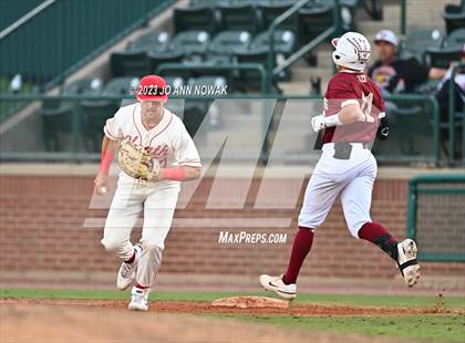 Thumbnail 3 in Cypress Woods vs. Rockwall-Heath (UIL 6A Region 2 Semifinal - Game 2) photogallery.