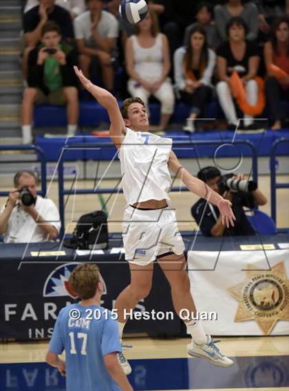 Thumbnail 3 in Huntington Beach vs Corona Del Mar (CIF-SS D1 Final) photogallery.