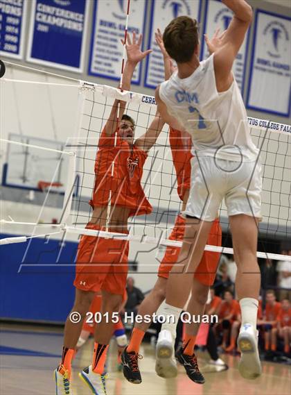 Thumbnail 1 in Huntington Beach vs Corona Del Mar (CIF-SS D1 Final) photogallery.