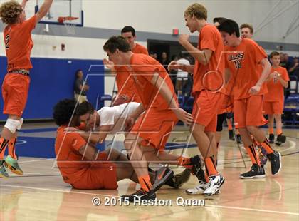 Thumbnail 2 in Huntington Beach vs Corona Del Mar (CIF-SS D1 Final) photogallery.