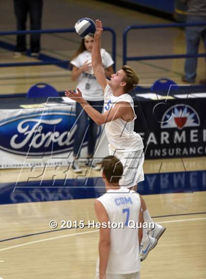 Thumbnail 2 in Huntington Beach vs Corona Del Mar (CIF-SS D1 Final) photogallery.