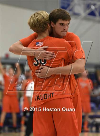 Thumbnail 2 in Huntington Beach vs Corona Del Mar (CIF-SS D1 Final) photogallery.