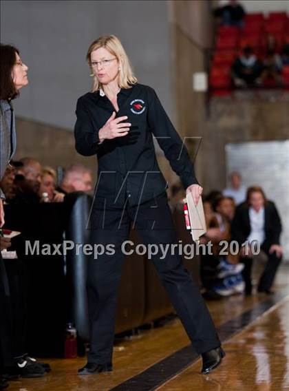 Thumbnail 2 in Summit vs. MacArthur (Texas UIL 5A Region 1 Semifinal) photogallery.