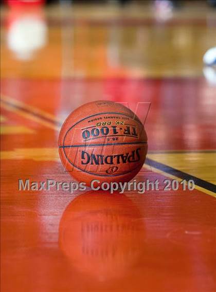 Thumbnail 2 in Summit vs. MacArthur (Texas UIL 5A Region 1 Semifinal) photogallery.