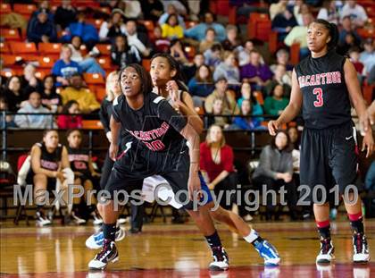 Thumbnail 2 in Summit vs. MacArthur (Texas UIL 5A Region 1 Semifinal) photogallery.
