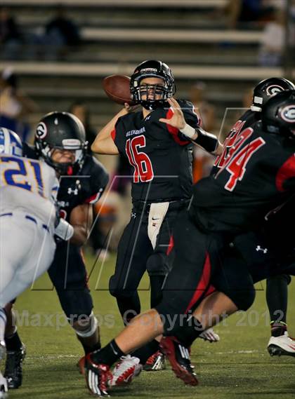 Thumbnail 3 in Glendora vs. Charter Oak photogallery.