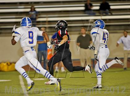 Thumbnail 2 in Glendora vs. Charter Oak photogallery.