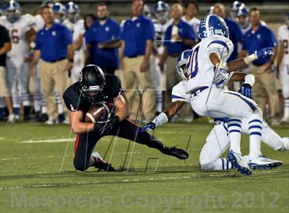 Thumbnail 3 in Glendora vs. Charter Oak photogallery.