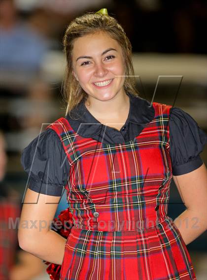 Thumbnail 1 in Glendora vs. Charter Oak photogallery.