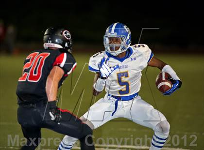 Thumbnail 1 in Glendora vs. Charter Oak photogallery.