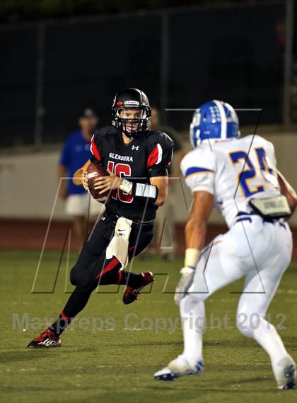 Thumbnail 3 in Glendora vs. Charter Oak photogallery.