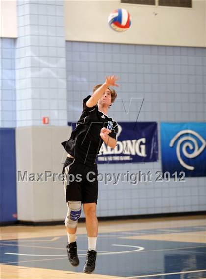 Thumbnail 2 in Campbell Hall vs. Windward (CIF D3 SoCal Regional Final) photogallery.