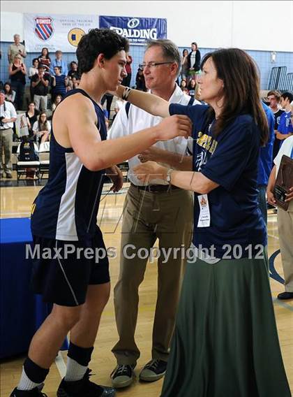 Thumbnail 3 in Campbell Hall vs. Windward (CIF D3 SoCal Regional Final) photogallery.