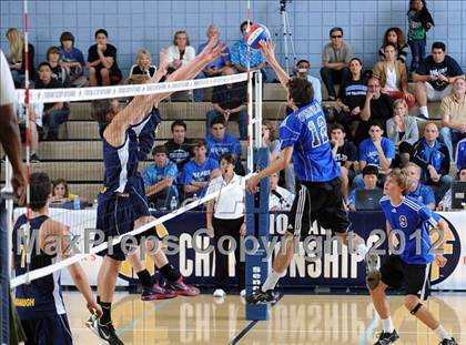Thumbnail 3 in Campbell Hall vs. Windward (CIF D3 SoCal Regional Final) photogallery.