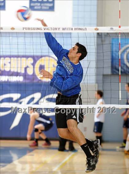 Thumbnail 3 in Campbell Hall vs. Windward (CIF D3 SoCal Regional Final) photogallery.