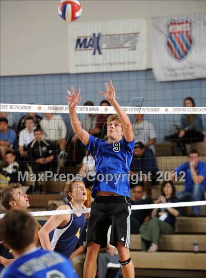 Thumbnail 1 in Campbell Hall vs. Windward (CIF D3 SoCal Regional Final) photogallery.