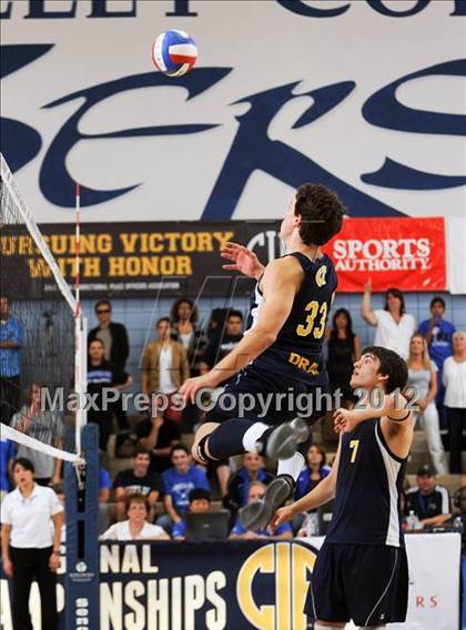 Thumbnail 3 in Campbell Hall vs. Windward (CIF D3 SoCal Regional Final) photogallery.